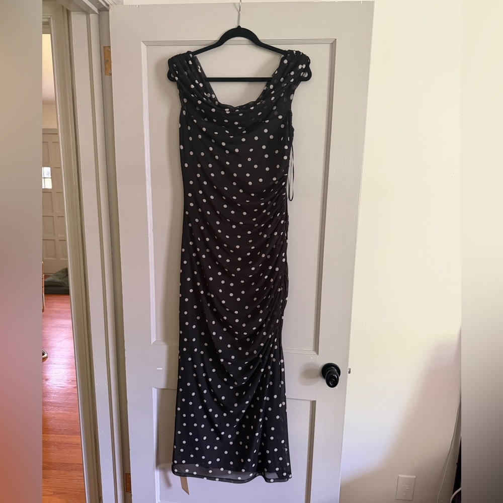 NWT Abercrombie Black & White Polka Dot Dress - Picture 2 of 4